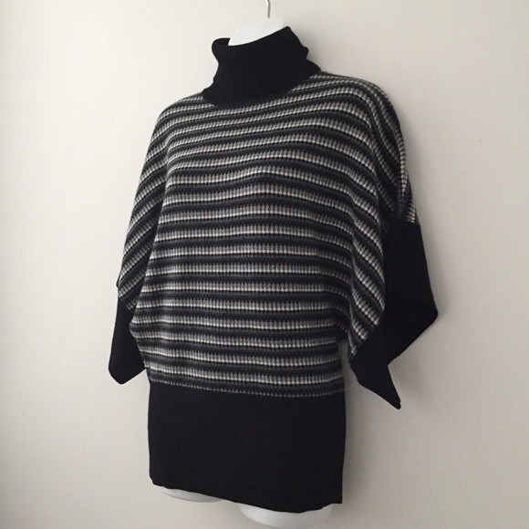 Trina Turk Women Sweater Wool Striped Turtleneck Gray Wide Sleeves 128012 Knit S - Picture 2 of 11